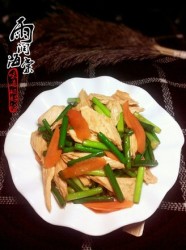 蒜苔炒腐竹