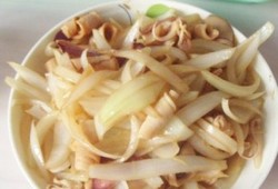洋葱炒鱿鱼