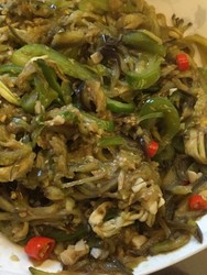 蒜香辣青椒茄丝