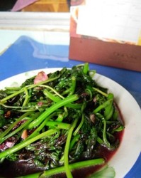 蒜茸红苋菜