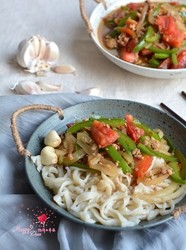 肉末洋葱手擀面