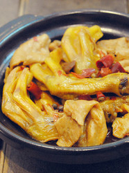 豆耳鸭爪
