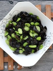 木耳炒豆瓣