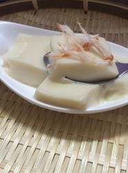 夏日牛奶花胶冻