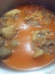 番茄牛尾汤