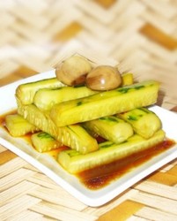 蒜香酱泡黄瓜