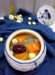 银耳木瓜美容羹