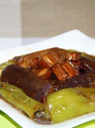 五花肉炖茄条