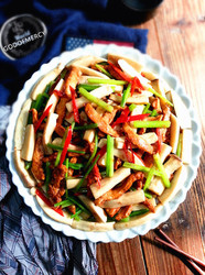 鸡脯肉烩杏鲍菇
