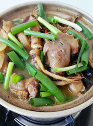人参菌锅鸡