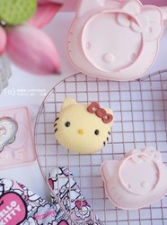 卡通蒸蛋糕