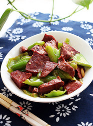 尖椒炒肺片