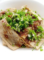 小葱拌豆腐干