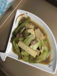 角瓜炒豆干