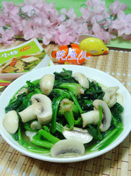 蘑菇炒菠菜