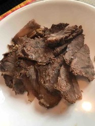 卤酱牛肉