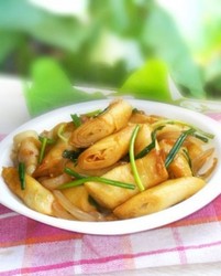 葱香炒肠粉