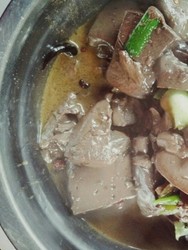爆炒鸡血