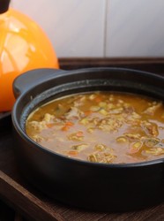 牛肉咖喱（饭）