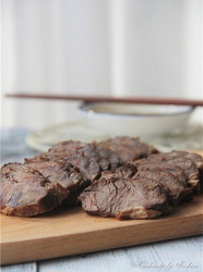 卤牛肉