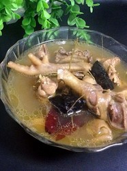 鸡骨草灵芝鸡汤