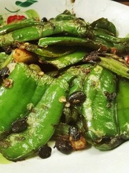 豆鼓爆辣椒