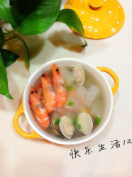 鲜虾蛤蜊冬瓜汤