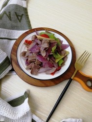 青红椒炒腰片