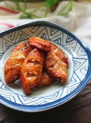 香烤鸡翅中
