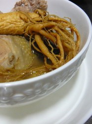 清炖人参排骨鸡