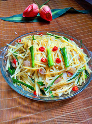 蒜香土豆丝