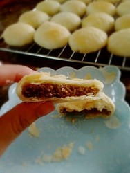 酥皮绿豆饼