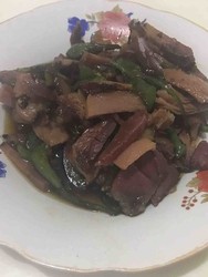 辣椒炒熏肉