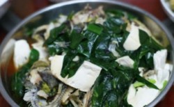 豆腐青菜煮鱼