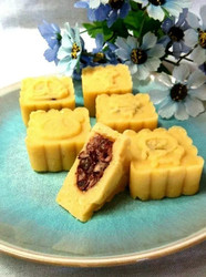 红豆馅绿豆糕