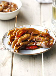 麻辣啤酒鸭掌