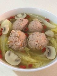 清炖咸蛋黄狮子头