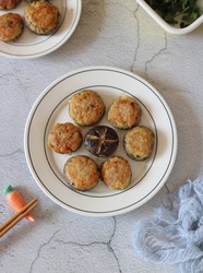 煎酿香菇