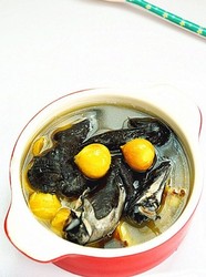 板粟乌鸡汤