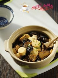 草菇豆腐煲