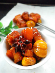 五花肉烧板栗