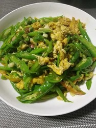 尖椒炒蛋