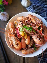 麻辣海龙虾