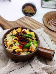 海虹蒜苗什锦蛋炒饭
