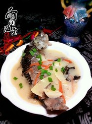 春笋鲫鱼汤