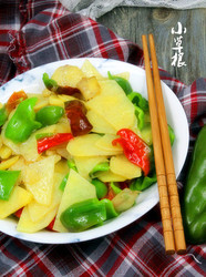 麻椒炒土豆片