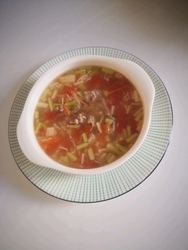 肥牛胡萝卜番茄汤