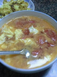 西红柿鸡蛋煮汤