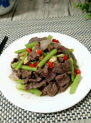 小炒牛肉
