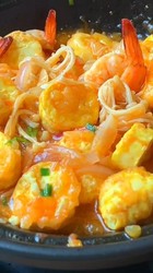 虾仁豆腐煲